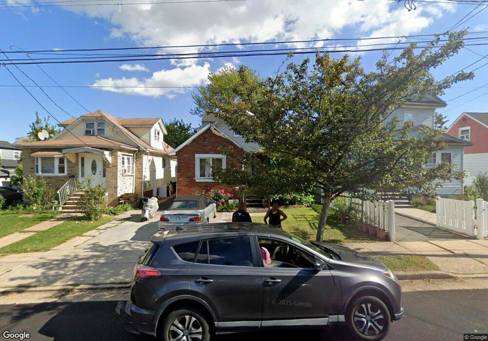 552 Middlesex St, Linden, NJ 07036 - photo 1