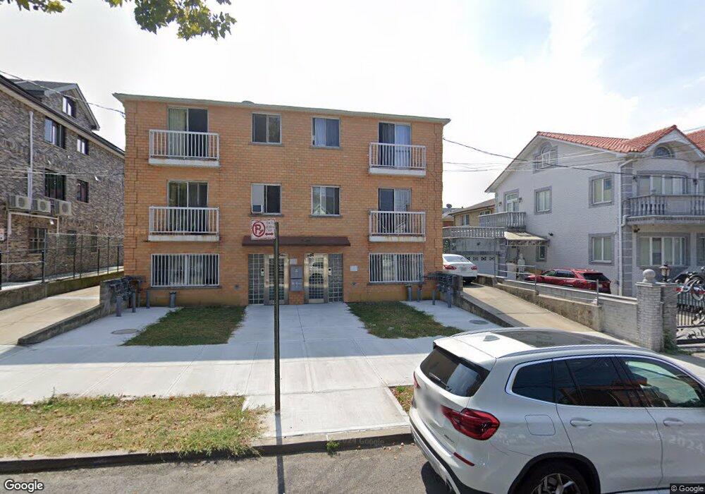 13412 58th Ave, Flushing, NY 11355 - photo 1