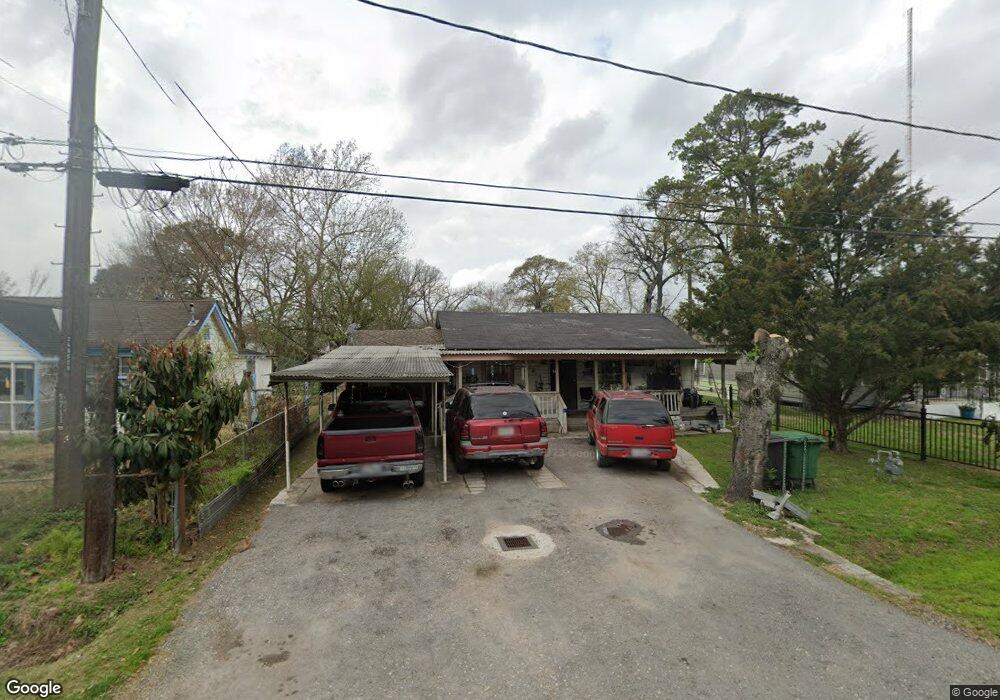 7011 Duan St, Houston, TX 77022 - photo 1