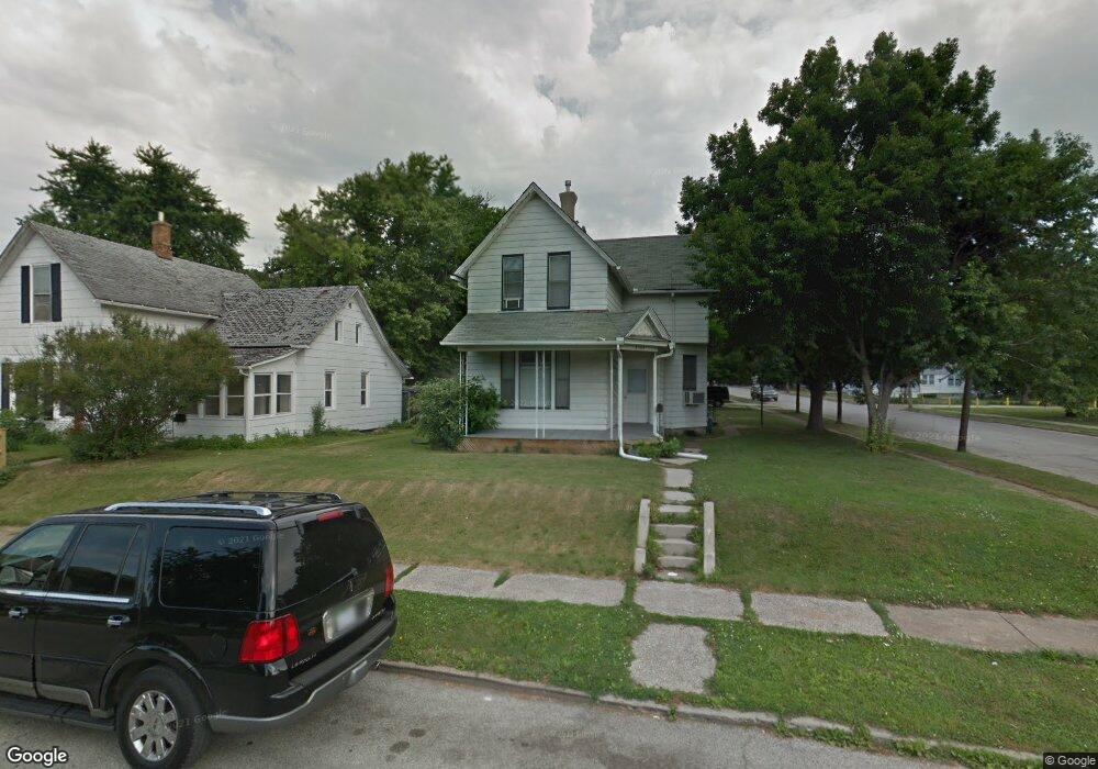 2004 W 6th St, Davenport, IA 52802 - photo 1