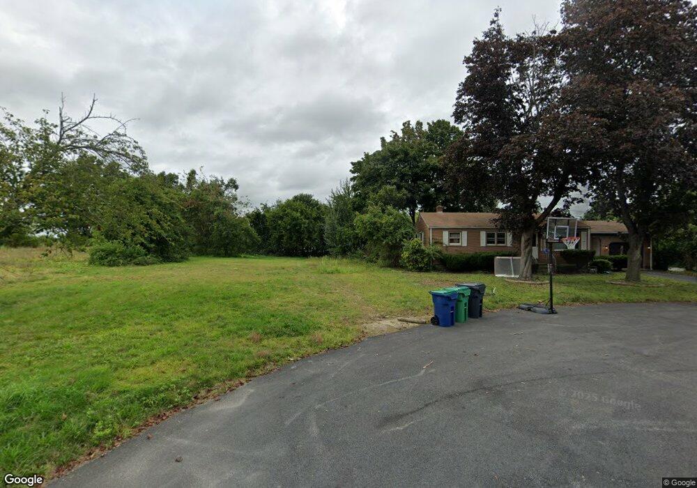 2 Waycross Dr, Warwick, RI 02888 - photo 1