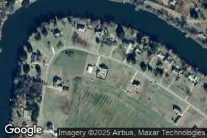 471 Riverview Dr, Natchez, LA 71456