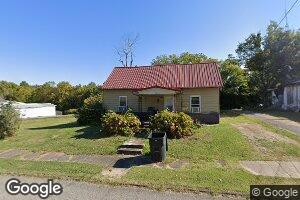 505 Maple St, Providence, KY 42450