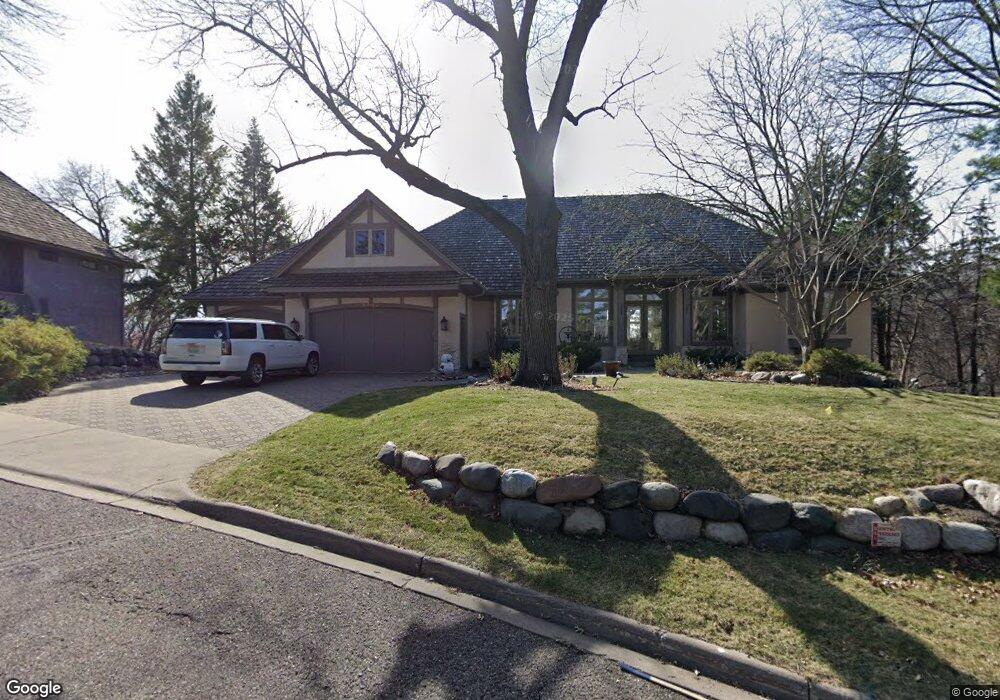 5404 Vining Point Rd, Minnetonka, MN 55345 - photo 1