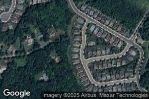 12 Edgemere Dr, Kendall Park, NJ 08824