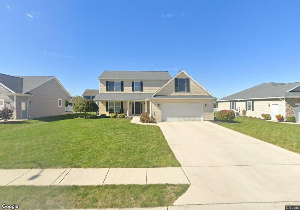 1821 Cinnamon Dr, Wapakoneta, OH 45895 - photo 1