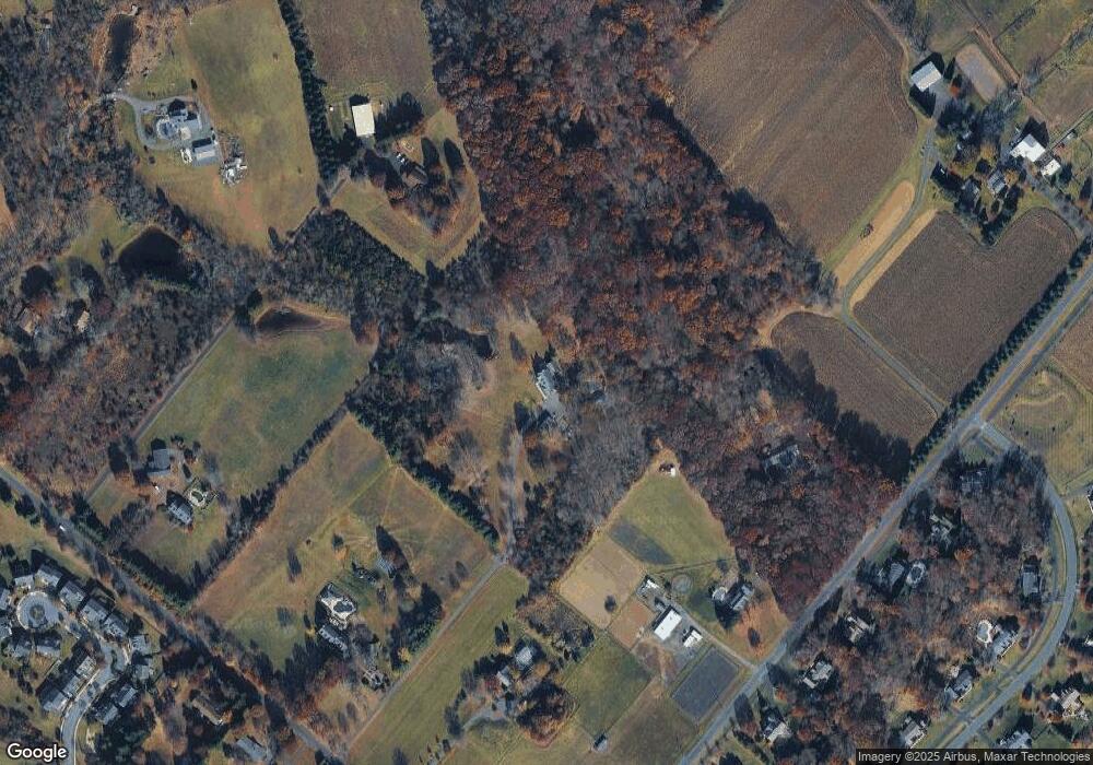 229 Twin Oaks Dr, Perkasie, PA 18944 - photo 1