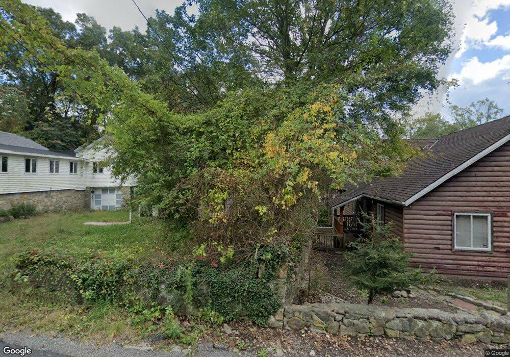 335 Lake Dr, Putnam Valley, NY 10537 - photo 1