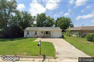 418 Wayne Rd, Rochelle, IL 61068