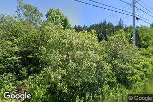 5 Webster Ln, Bernard, ME 04612