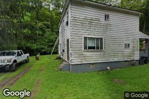 742 Days Run Rd, Tarentum, PA 15084