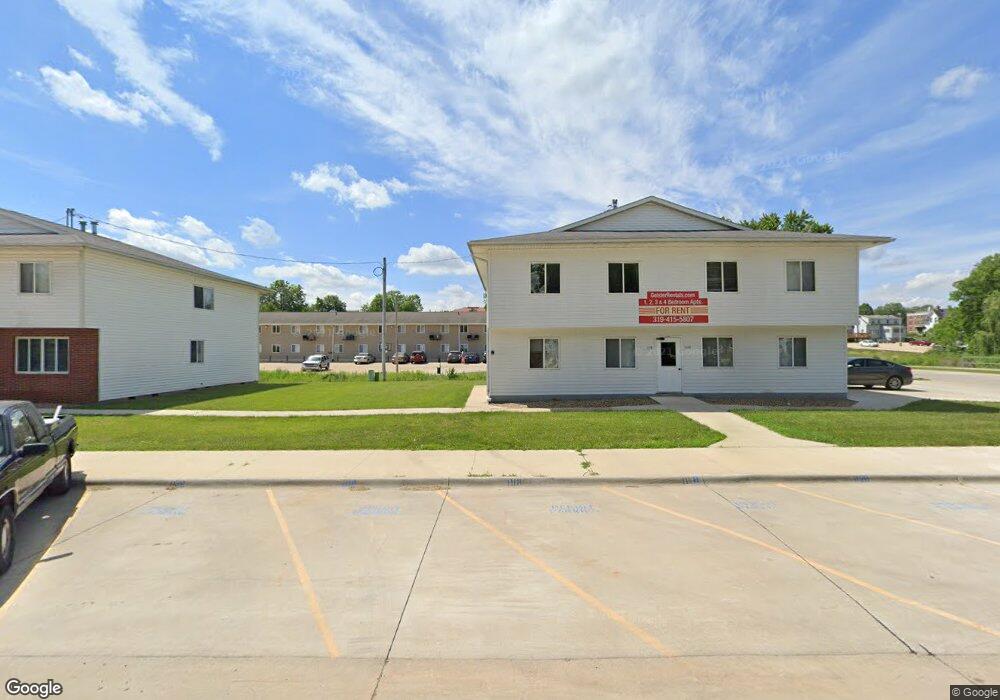 1116 W 20th St, Cedar Falls, IA 50613 - photo 1