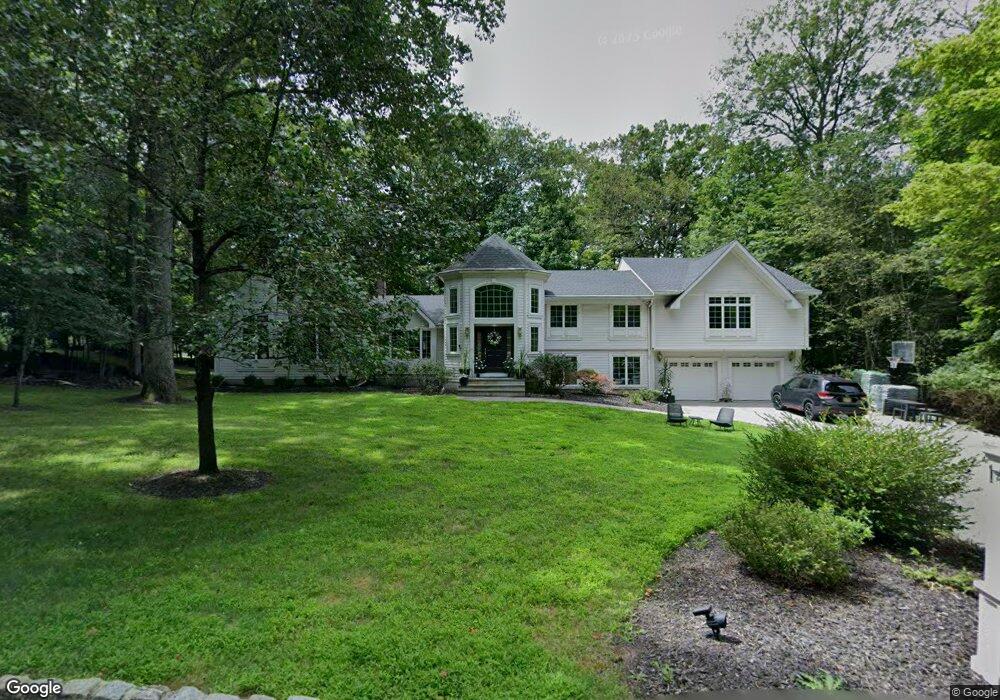 14 Windsor Gate, Upper Saddle River, NJ 07458 - photo 1