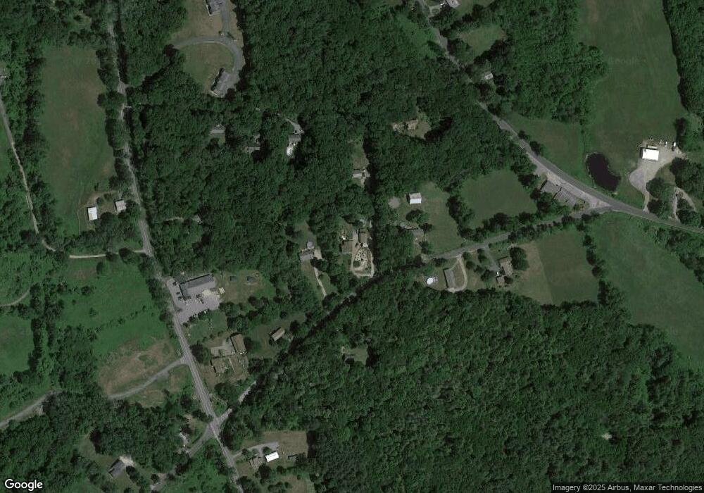 686 County Rd, Woodstock, CT 06281 - photo 1