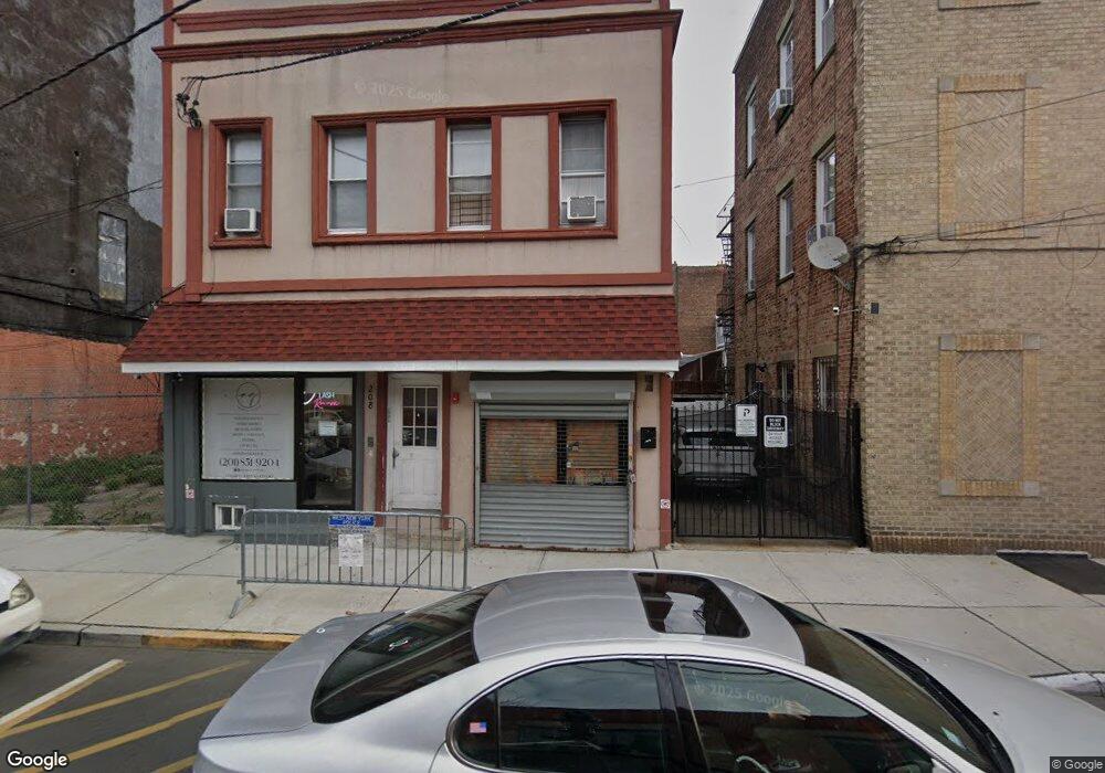 208 63rd St unit 2, West New York, NJ 07093 - photo 1