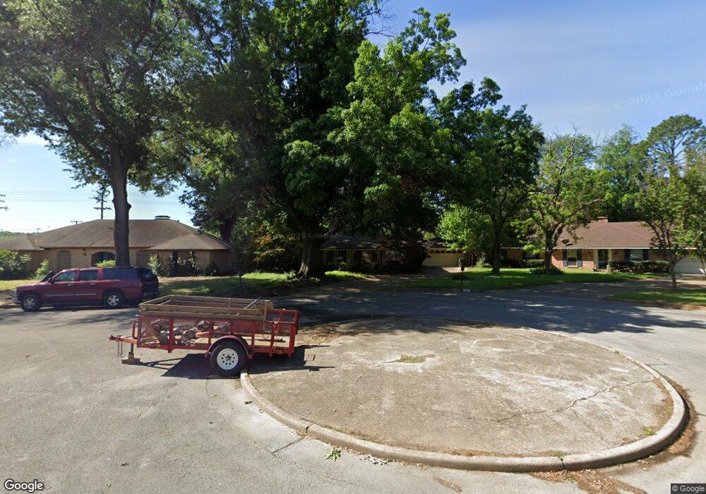 327 Brookwood Dr, Tyler, TX 75701 - photo 1