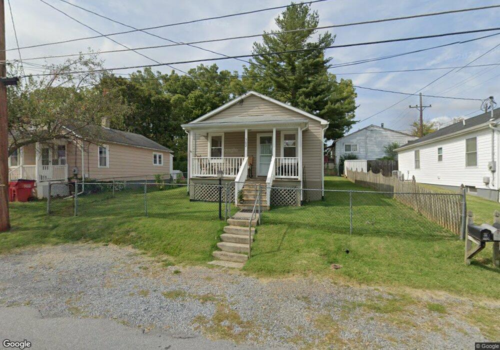 302 W 4th Ave, Ranson, WV 25438 - photo 1