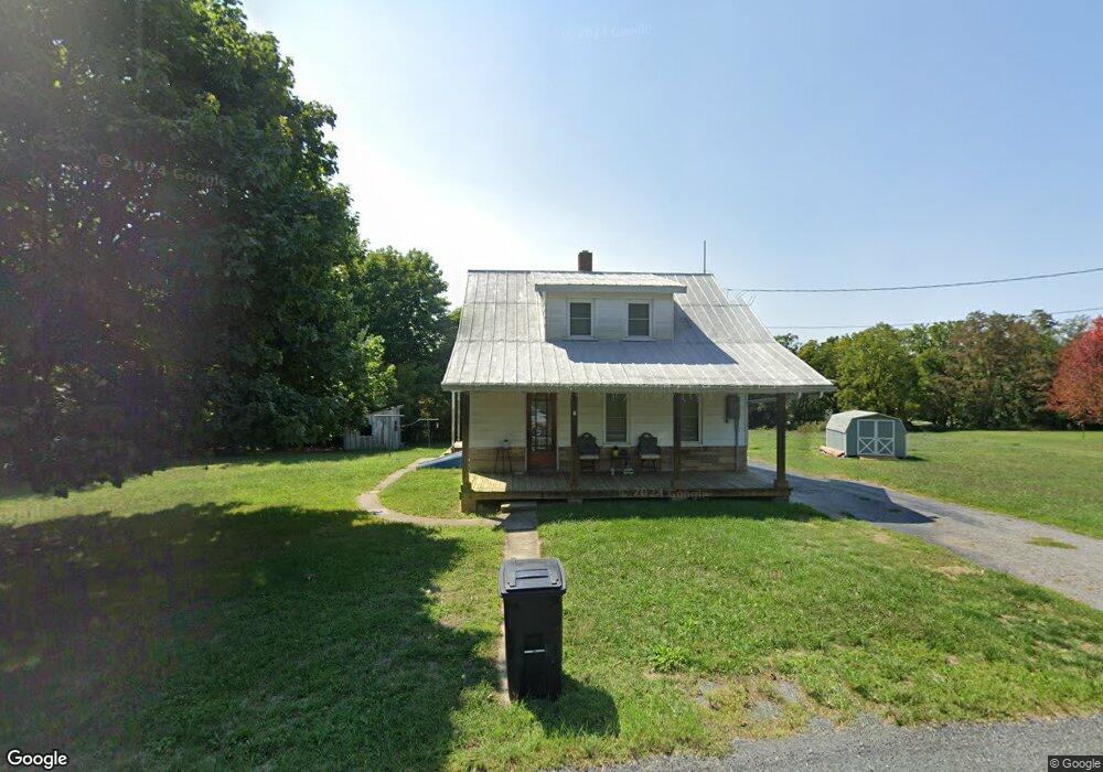 8074 Mentzer Gap Rd, Waynesboro, PA 17268 - photo 1
