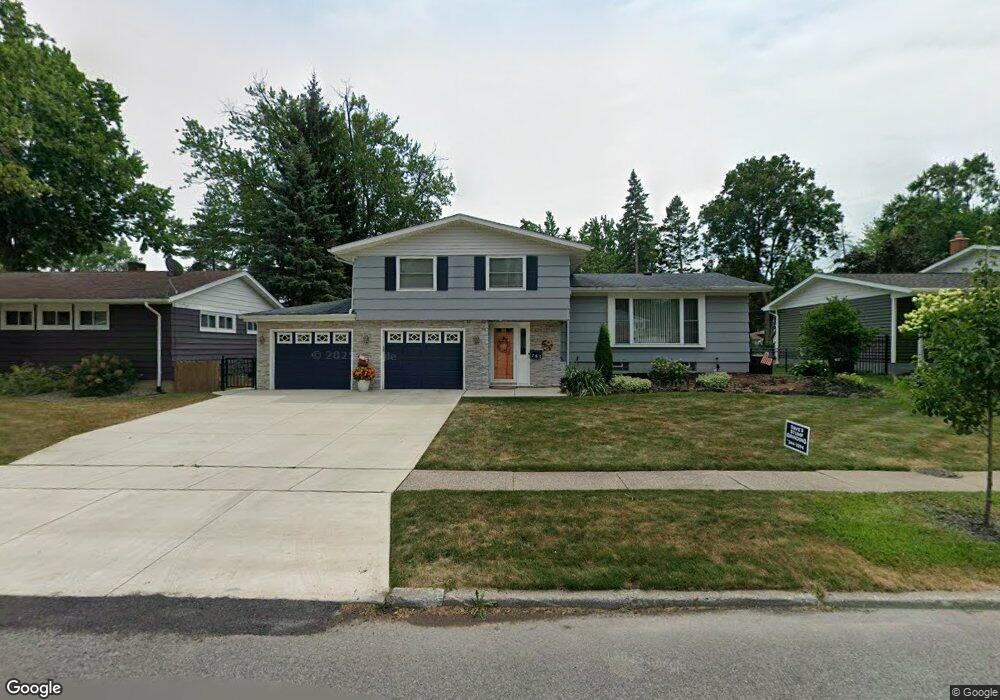 761 Meadowbrook Dr, North Tonawanda, NY 14120 - photo 1