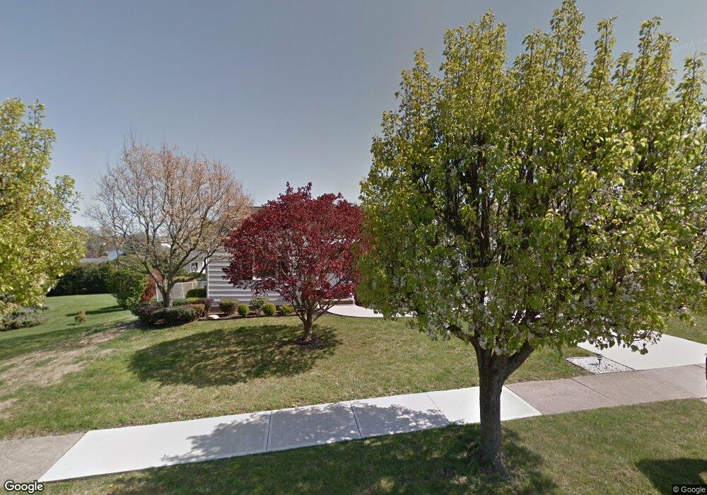 303 Cardinal Dr, Kingston, PA 18704 - photo 1