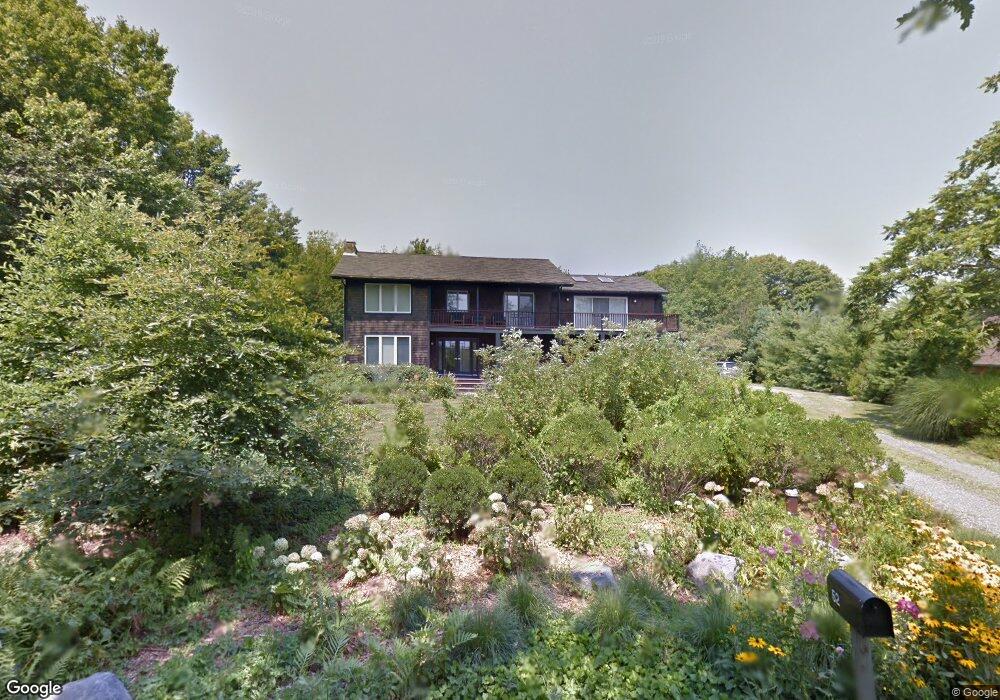 52 Ledge Rd, Jamestown, RI 02835 - photo 1