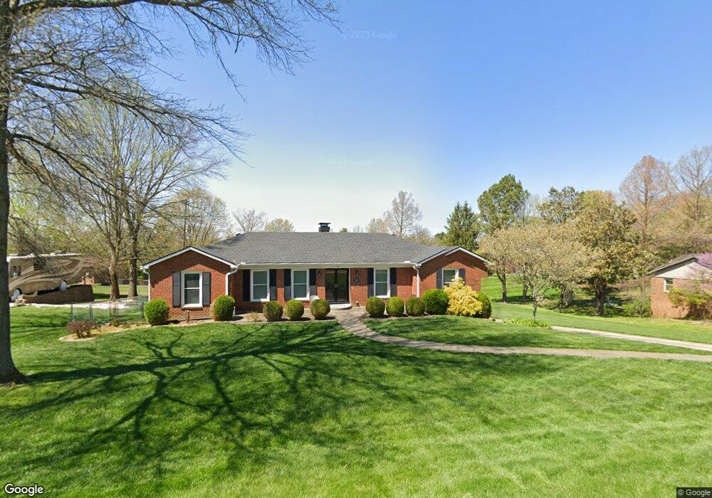 851 Springhill Ln, Frankfort, KY 40601 - photo 1