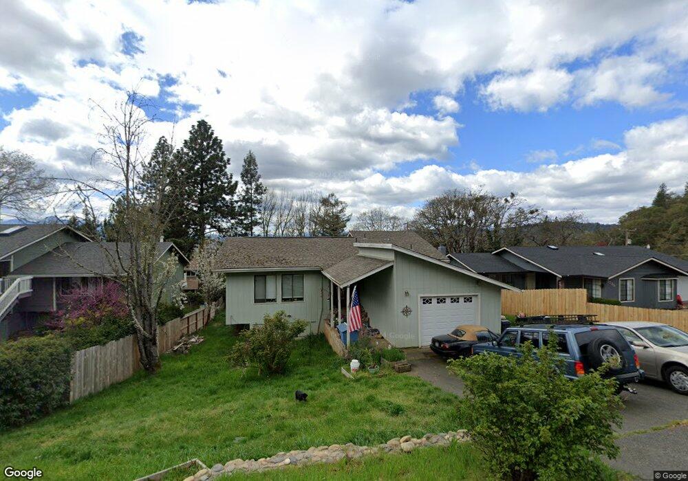 1780 NE Hillcrest Ln, Grants Pass, OR 97526 - photo 1