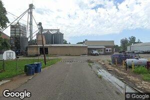 101 N Market St, Chamois, MO 65024