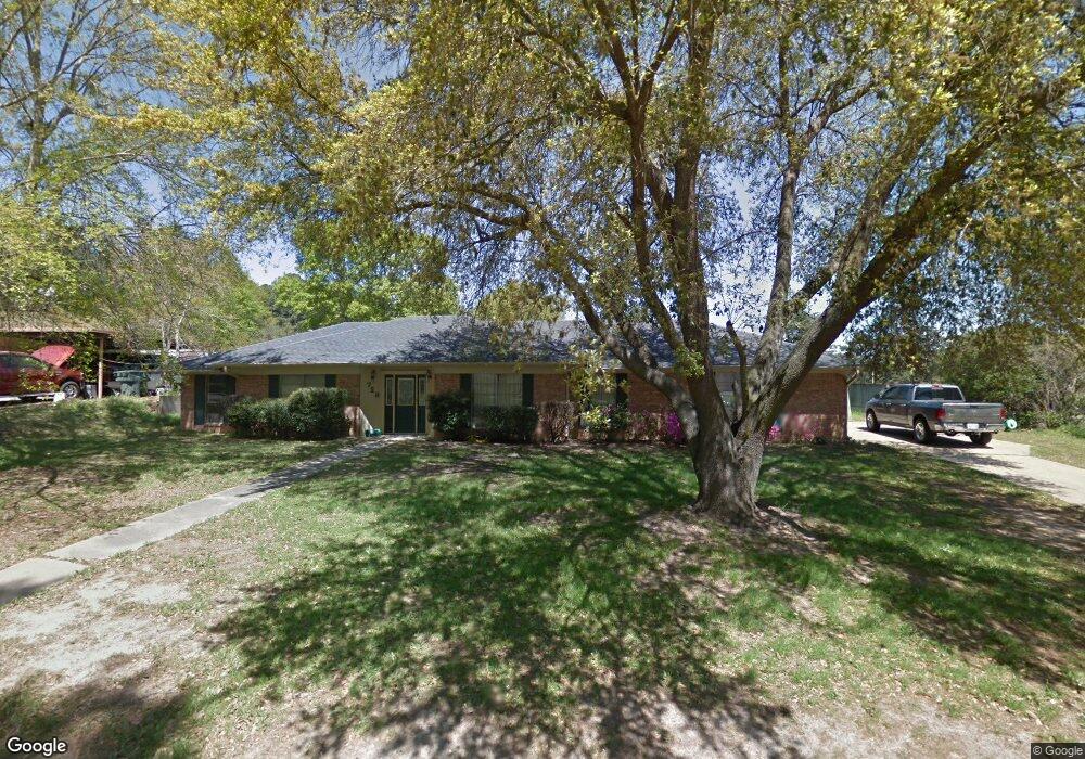 728 Mockingbird Ln, Nacogdoches, TX 75964 - photo 1