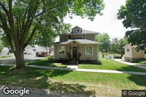 311 E 2nd St, Chadwick, IL 61014