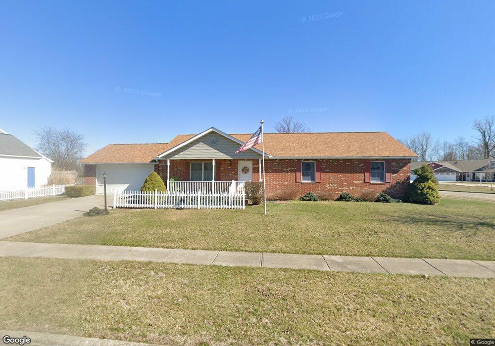 1540 Patricia Dr, Marysville, OH 43040 - photo 1