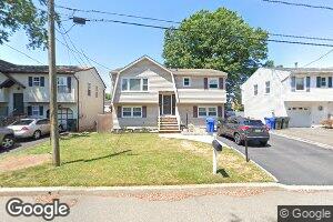 18 Cathrine St, Sewaren, NJ 07077