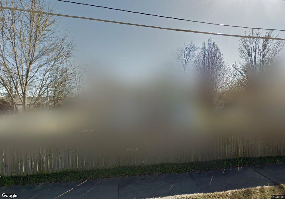 609 E 5th St, Claremore, OK 74017 - photo 1