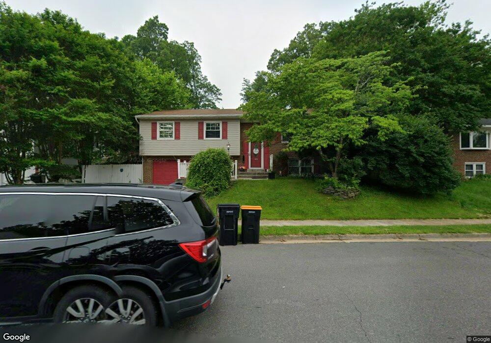 5561 Neddleton Ave, Woodbridge, VA 22193 - photo 1