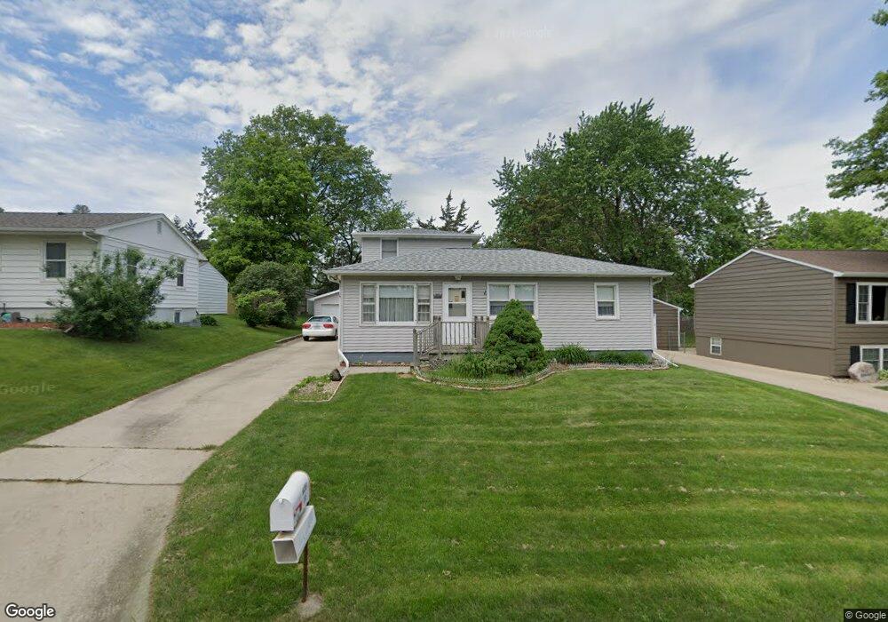 3615 Laurinda Dr, Cedar Falls, IA 50613 - photo 1