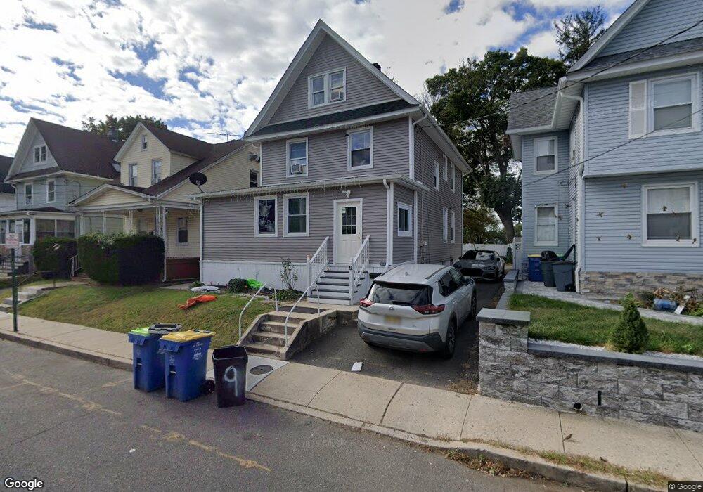 9 Chatham Place, North Plainfield, NJ 07060 - photo 1