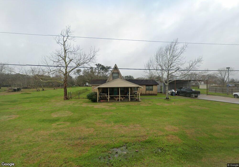 3526 S Meadows Dr, Alvin, TX 77511 - photo 1