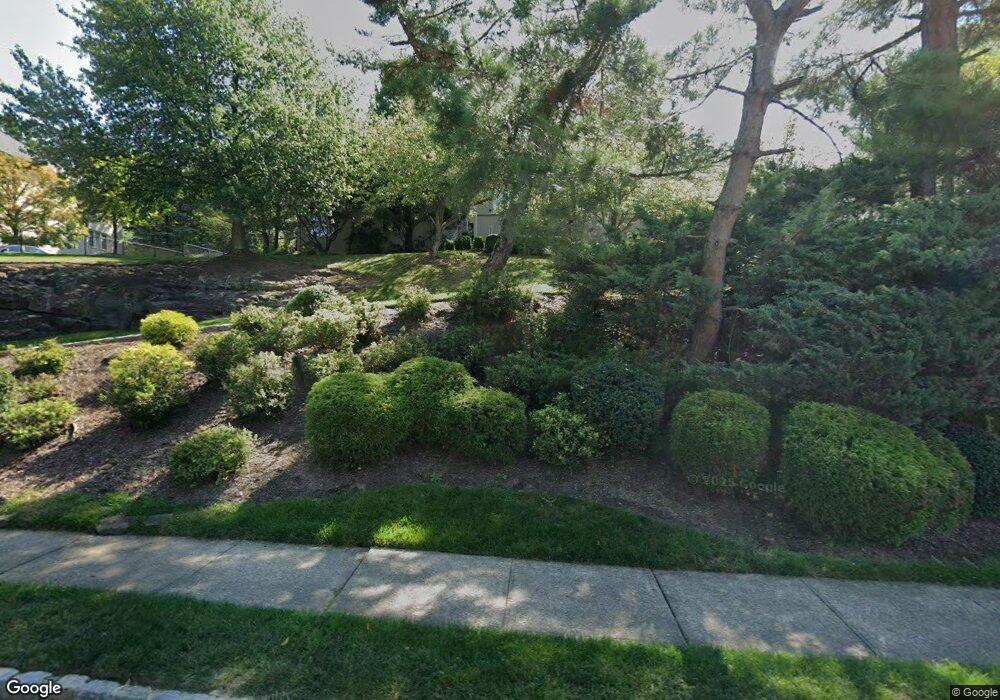 19 Chelsea Dr, Livingston, NJ 07039 - photo 1