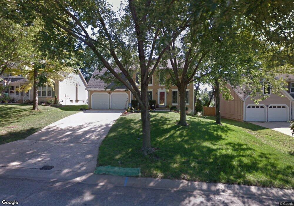 8242 Bell Rd, Lenexa, KS 66219 - photo 1