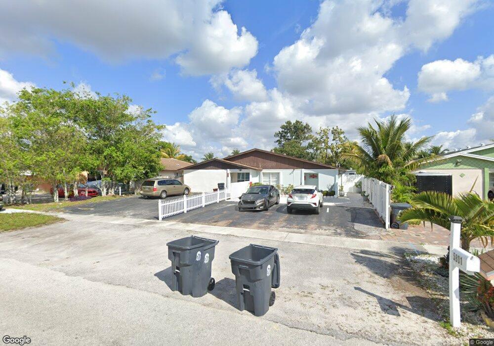 5801 Albert Rd unit B, West Palm Beach, FL 33415 - photo 1