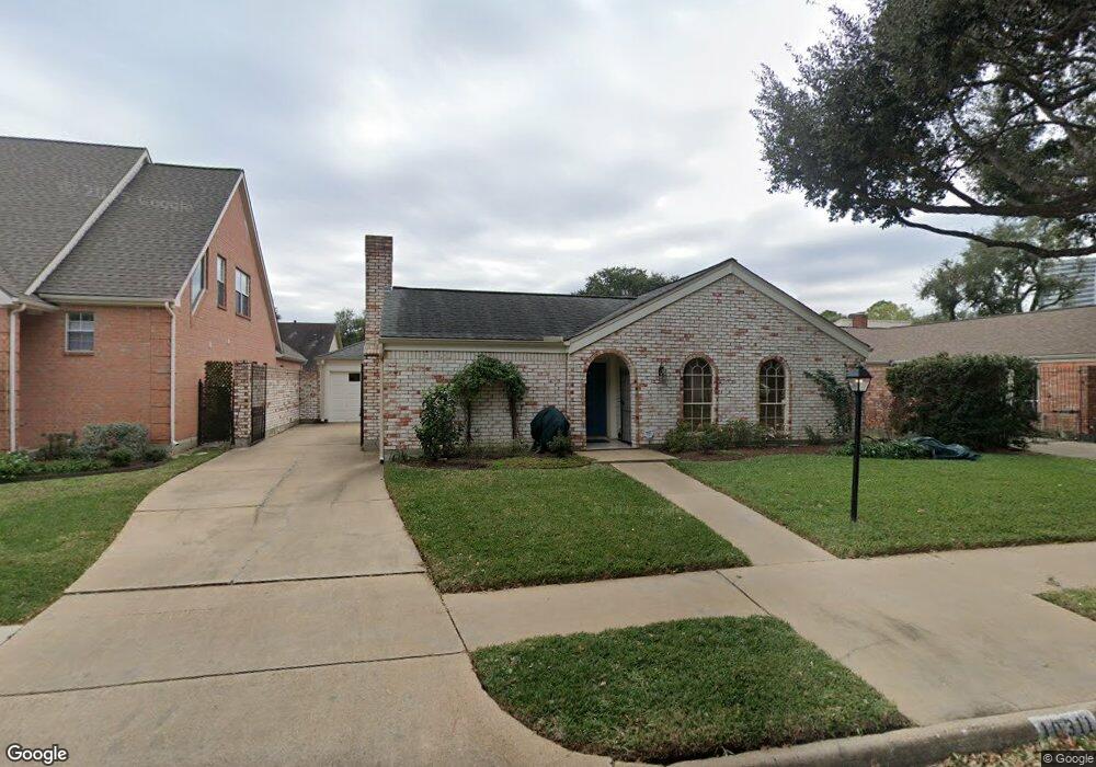 10311 Briar River Dr, Houston, TX 77042 - photo 1