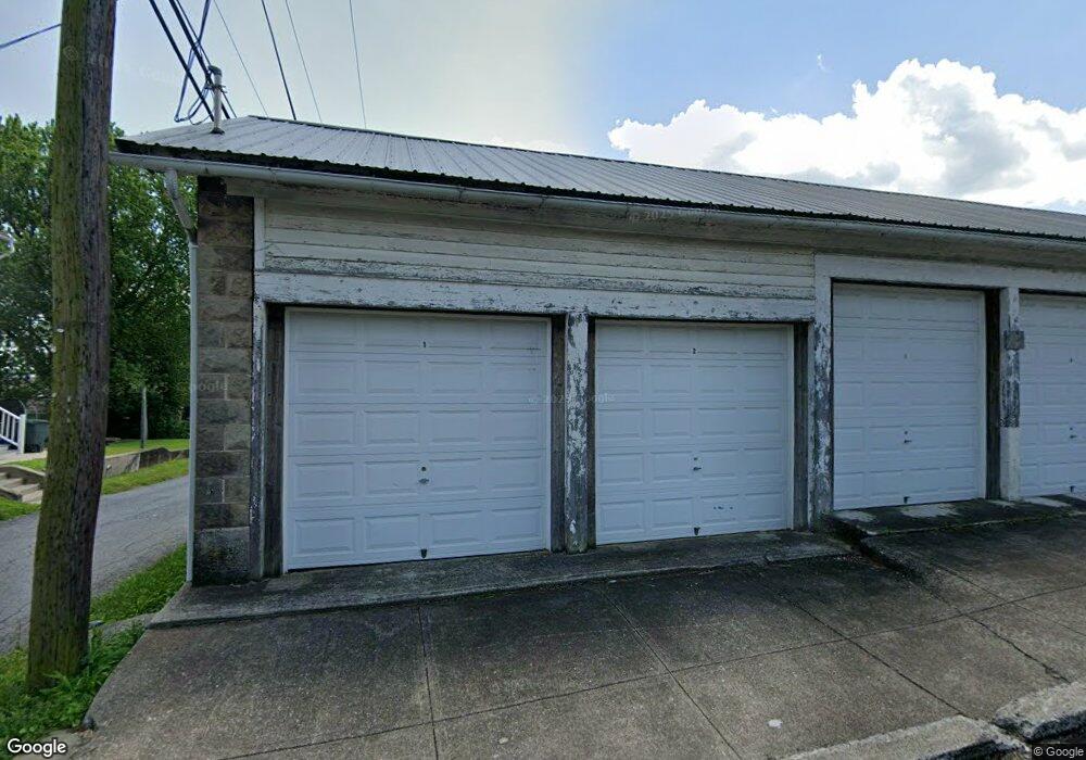 19 N Spruce St, Nazareth, PA 18064 - photo 1