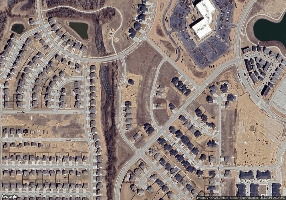 6404 S 208th Ave, Elkhorn, NE 68022 - photo 1