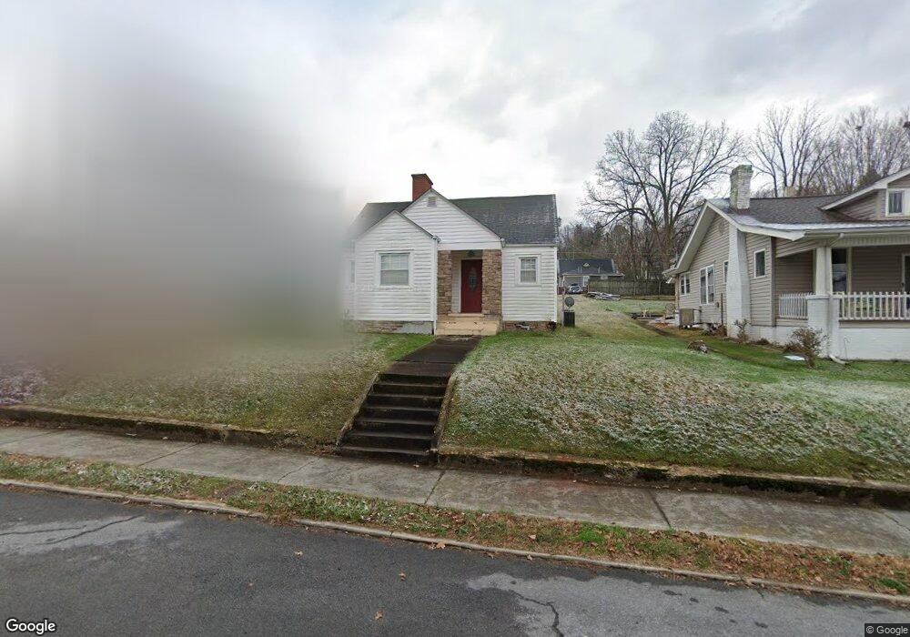 307 W Locust St, Johnson City, TN 37604 - photo 1