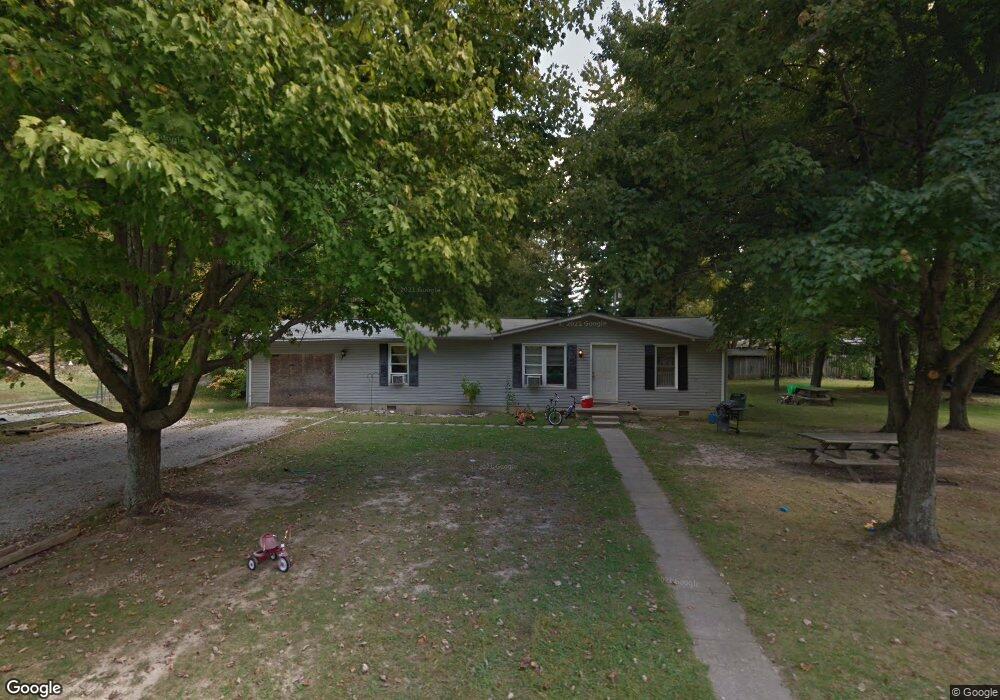 620 Colvin Dr, Versailles, IN 47042 - photo 1