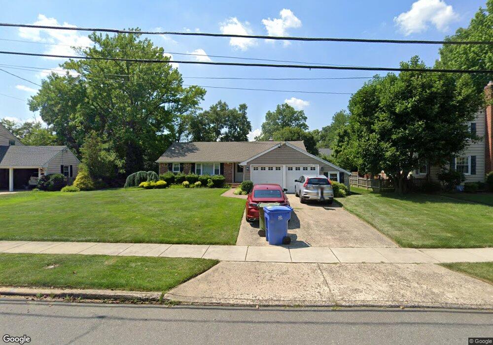 420 Burning Tree Rd, Cherry Hill, NJ 08034 - photo 1