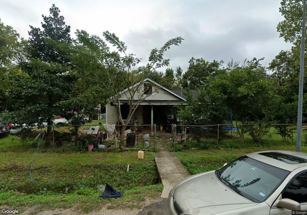 6728 Leighton St, Houston, TX 77016 - photo 1