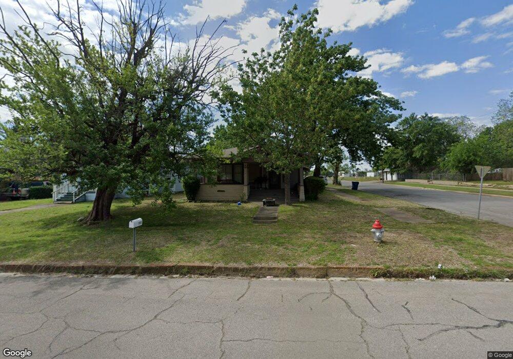 630 W Gandy St, Denison, TX 75020 - photo 1