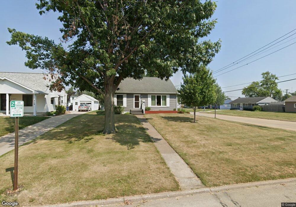 925 18th St SW, Cedar Rapids, IA 52404 - photo 1