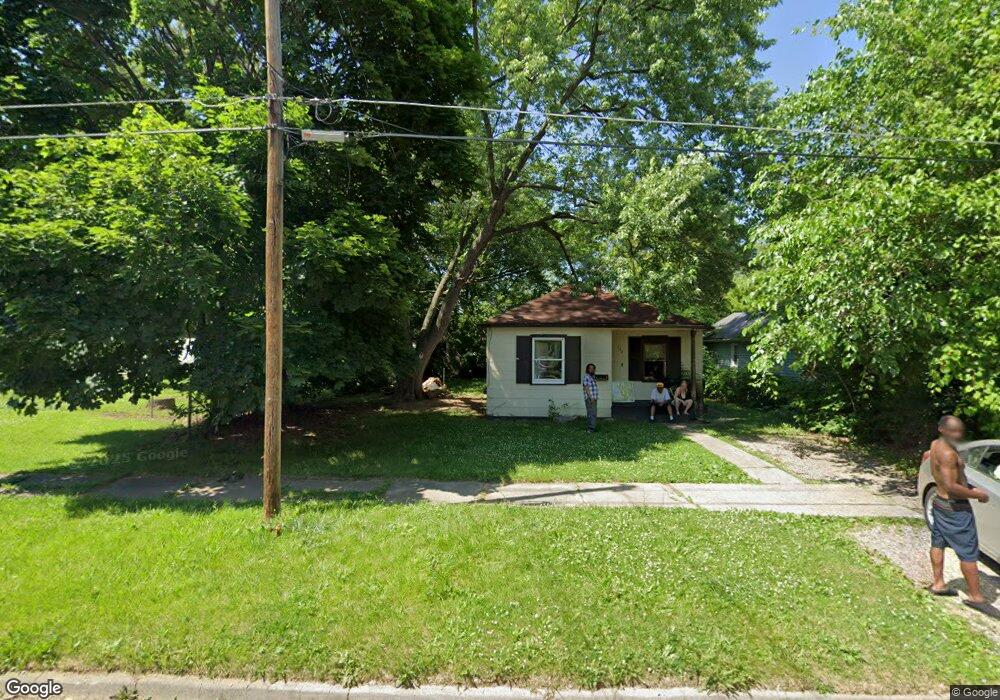 738 SiMcOe Ave, Flint, MI 48507 - photo 1